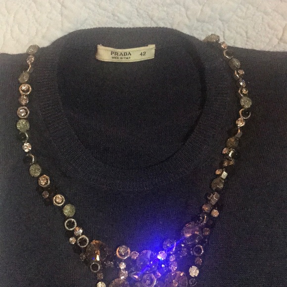 Prada - Picture 2 of 8